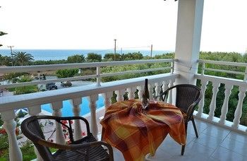Aparthotel Ionian Aura